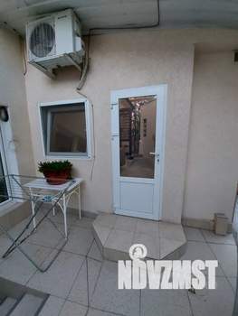 Студия квартира, посуточно, 15м2, 1/1 этаж