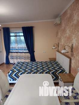 Студия квартира, посуточно, 30м2, 2/3 этаж