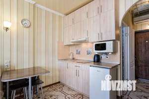 Студия квартира, посуточно, 25м2, 2/6 этаж