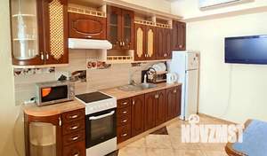 1-к квартира, посуточно, 40м2, 3/3 этаж