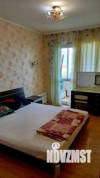 3-к квартира, на длительный срок, 130м2, 3/5 этаж