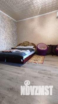 2-к квартира, посуточно, 50м2, 2/3 этаж