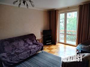 3-к квартира, посуточно, 60м2, 3/4 этаж