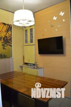 2-к квартира, посуточно, 70м2, 1/2 этаж