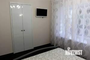 2-к квартира, посуточно, 35м2, 1/2 этаж