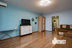 2-к квартира, посуточно, 40м2, 2/3 этаж