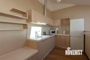 3-к квартира, посуточно, 242м2, 1/1 этаж
