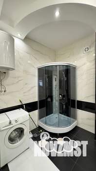 Студия квартира, посуточно, 72м2, 3/10 этаж