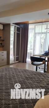 Студия квартира, посуточно, 33м2, 1/15 этаж