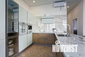 3-к квартира, посуточно, 120м2, 2/2 этаж