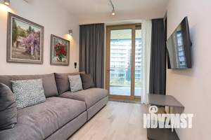 Студия квартира, посуточно, 48м2, 10/18 этаж