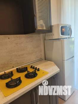 1-к квартира, посуточно, 33м2, 3/3 этаж