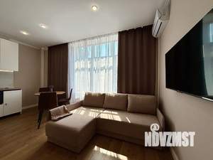 Студия квартира, посуточно, 37м2, 3/8 этаж