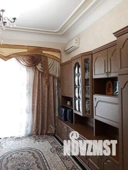 2-к квартира, посуточно, 44м2, 3/3 этаж
