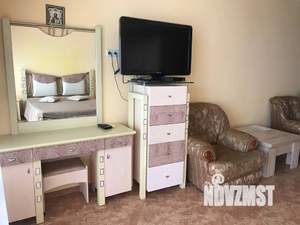 Студия квартира, посуточно, 70м2, 4/6 этаж