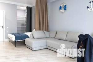 1-к квартира, посуточно, 37м2, 1/9 этаж