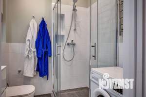 Студия квартира, посуточно, 40м2, 7/10 этаж