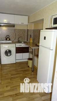 1-к квартира, посуточно, 37м2, 1/2 этаж