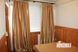 4-к квартира, посуточно, 47м2, 1/1 этаж