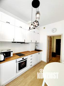 1-к квартира, посуточно, 35м2, 3/4 этаж