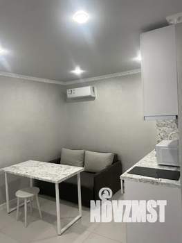 Студия квартира, посуточно, 25м2, 2/2 этаж