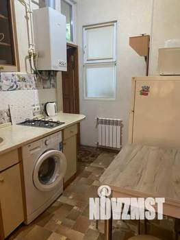 1-к квартира, посуточно, 40м2, 1/2 этаж