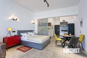 Студия квартира, посуточно, 50м2, 2/8 этаж