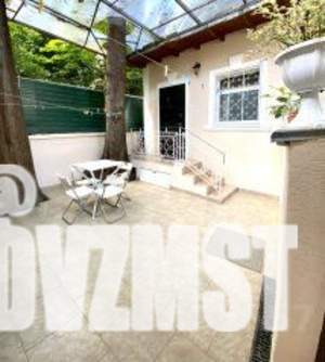 2-к квартира, посуточно, 50м2, 1/2 этаж