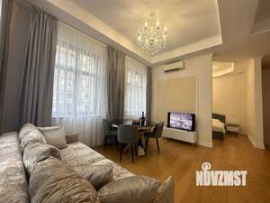 Студия квартира, посуточно, 65м2, 3/5 этаж