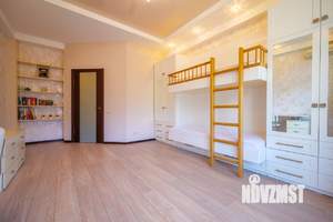 3-к квартира, посуточно, 120м2, 5/13 этаж