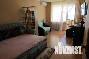 1-к квартира, посуточно, 33м2, 5/5 этаж