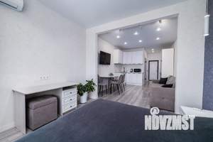 Студия квартира, посуточно, 35м2, 17/18 этаж