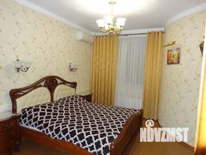 3-к квартира, посуточно, 130м2, 3/6 этаж