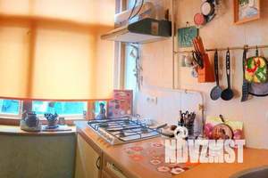 1-к квартира, посуточно, 30м2, 3/3 этаж