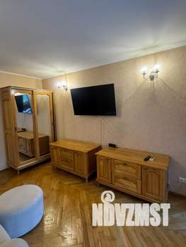 2-к квартира, посуточно, 50м2, 2/5 этаж