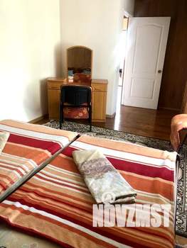 2-к квартира, посуточно, 65м2, 3/3 этаж