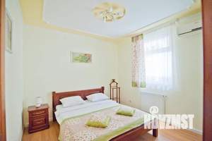 3-к квартира, посуточно, 65м2, 2/2 этаж