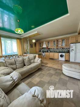 3-к квартира, посуточно, 95м2, 2/2 этаж