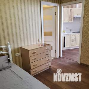 2-к квартира, посуточно, 50м2, 3/6 этаж