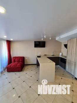 Студия квартира, посуточно, 40м2, 7/7 этаж