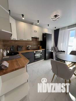 1-к квартира, посуточно, 37м2, 1/1 этаж