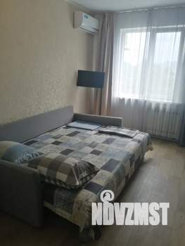 2-к квартира, посуточно, 40м2, 5/5 этаж