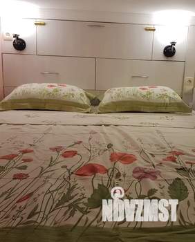 Студия квартира, посуточно, 15м2, 1/1 этаж