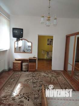 3-к квартира, посуточно, 150м2, 2/5 этаж
