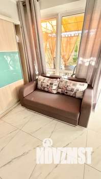 Студия квартира, посуточно, 22м2, 1/6 этаж