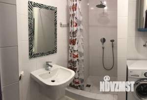 1-к квартира, посуточно, 30м2, 1/2 этаж