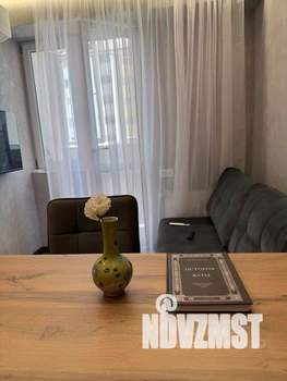 1-к квартира, посуточно, 37м2, 1/1 этаж