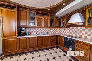 3-к квартира, посуточно, 240м2, 1/1 этаж