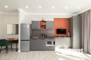 Студия квартира, посуточно, 36м2, 1/9 этаж