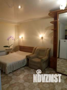 Студия квартира, посуточно, 25м2, 1/3 этаж